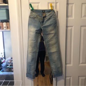 Dolce & Gabbana D&G jeans size 25 almost new worn twice jeans r distressed style